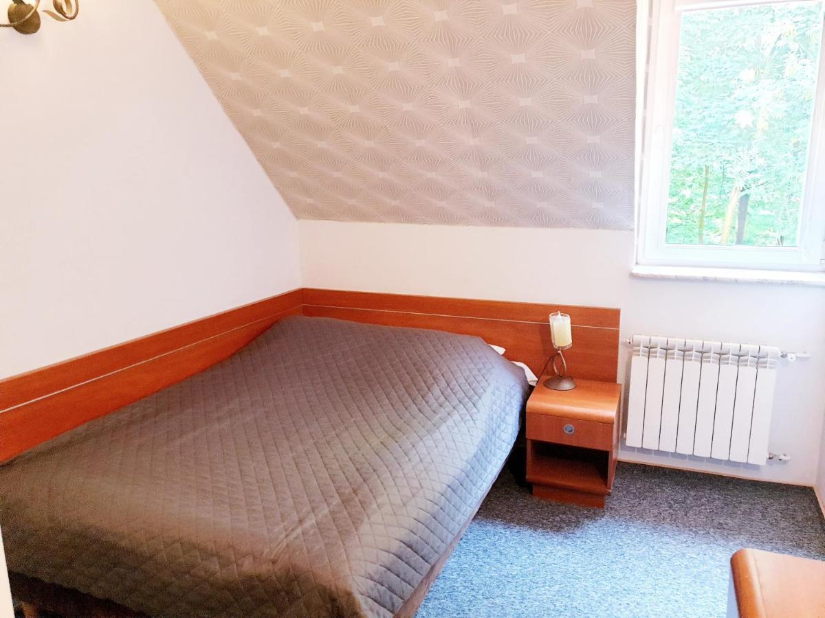 Willa Park Ostrowiec Świętokrzyski Kültér fotó