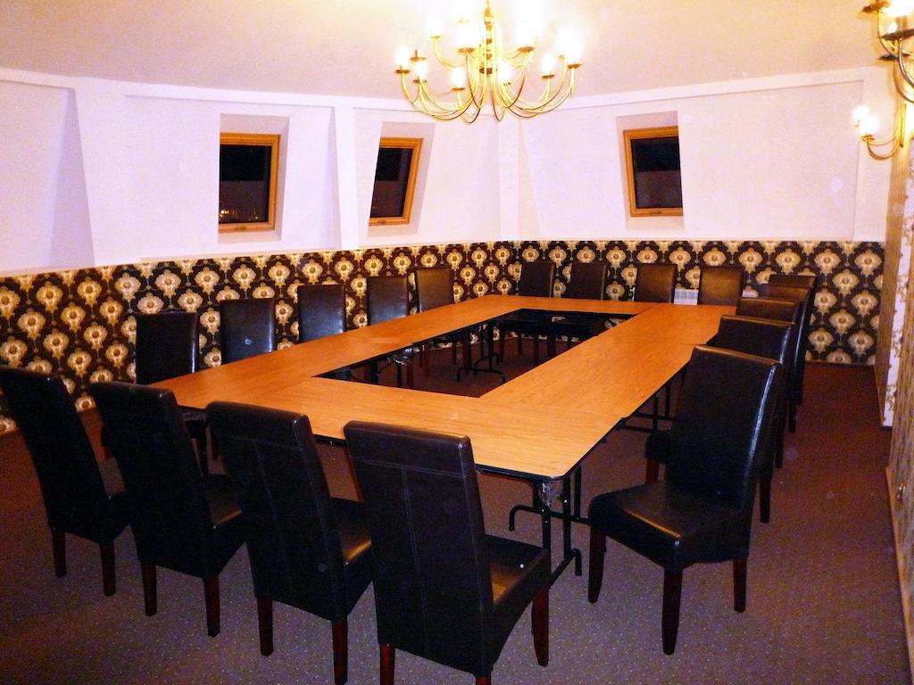Willa Park Ostrowiec Świętokrzyski Kültér fotó