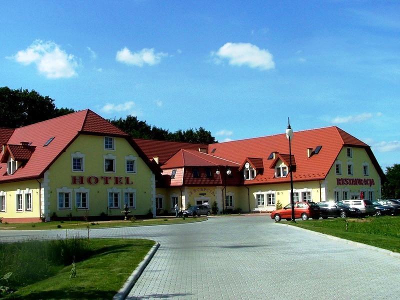 Willa Park Ostrowiec Świętokrzyski Kültér fotó